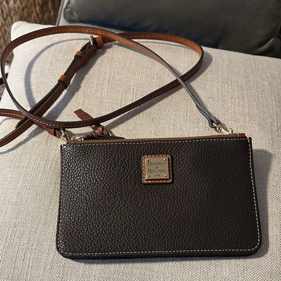 Dooney & Bourke Handbags - Dooney & Bourke Pebble Grain Ella Crossbody